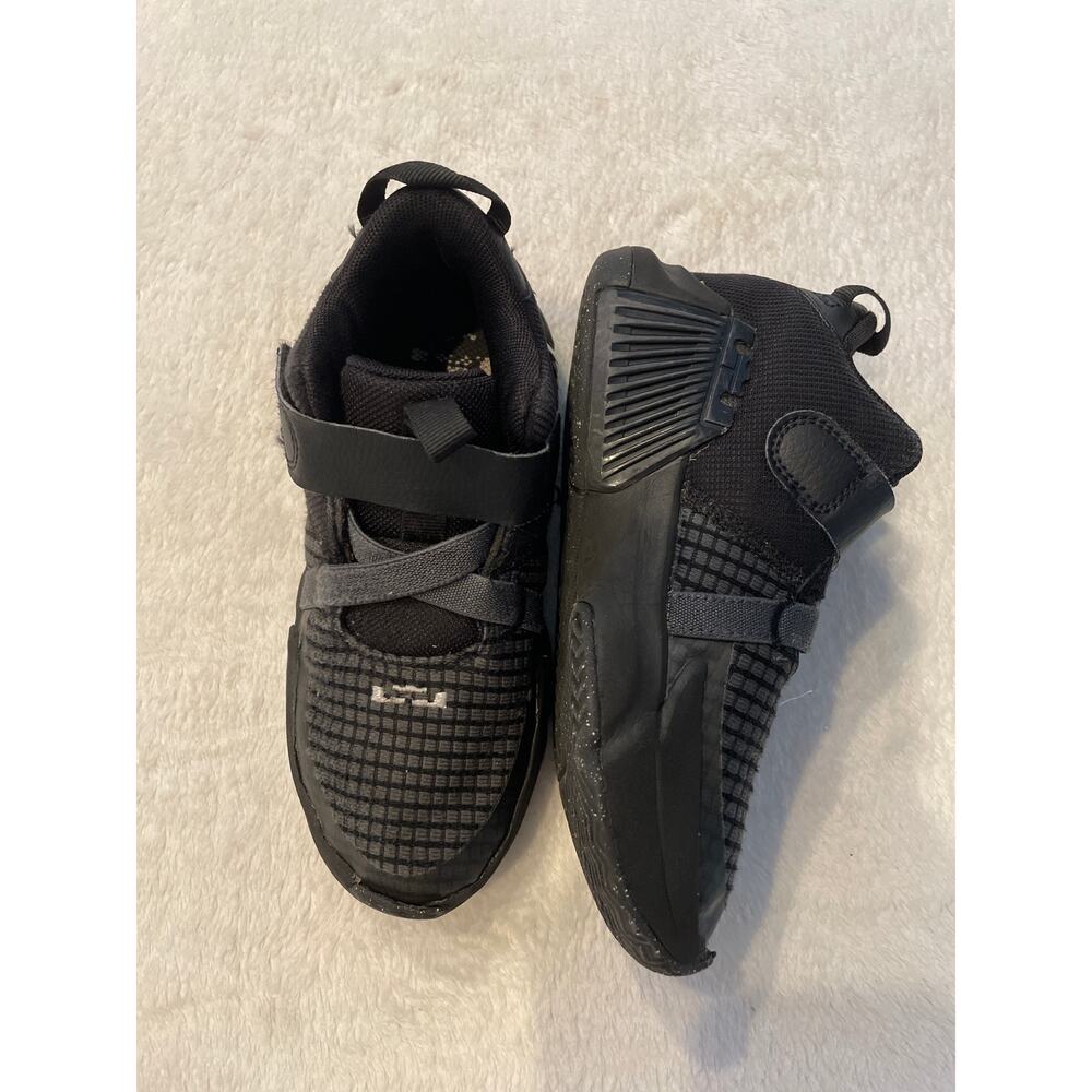 NIKE LeBron Witness 7 'Black Anthracite' DQ8647-004 Basketball Shoes Kids 12.5C - Picture 3 of 11
